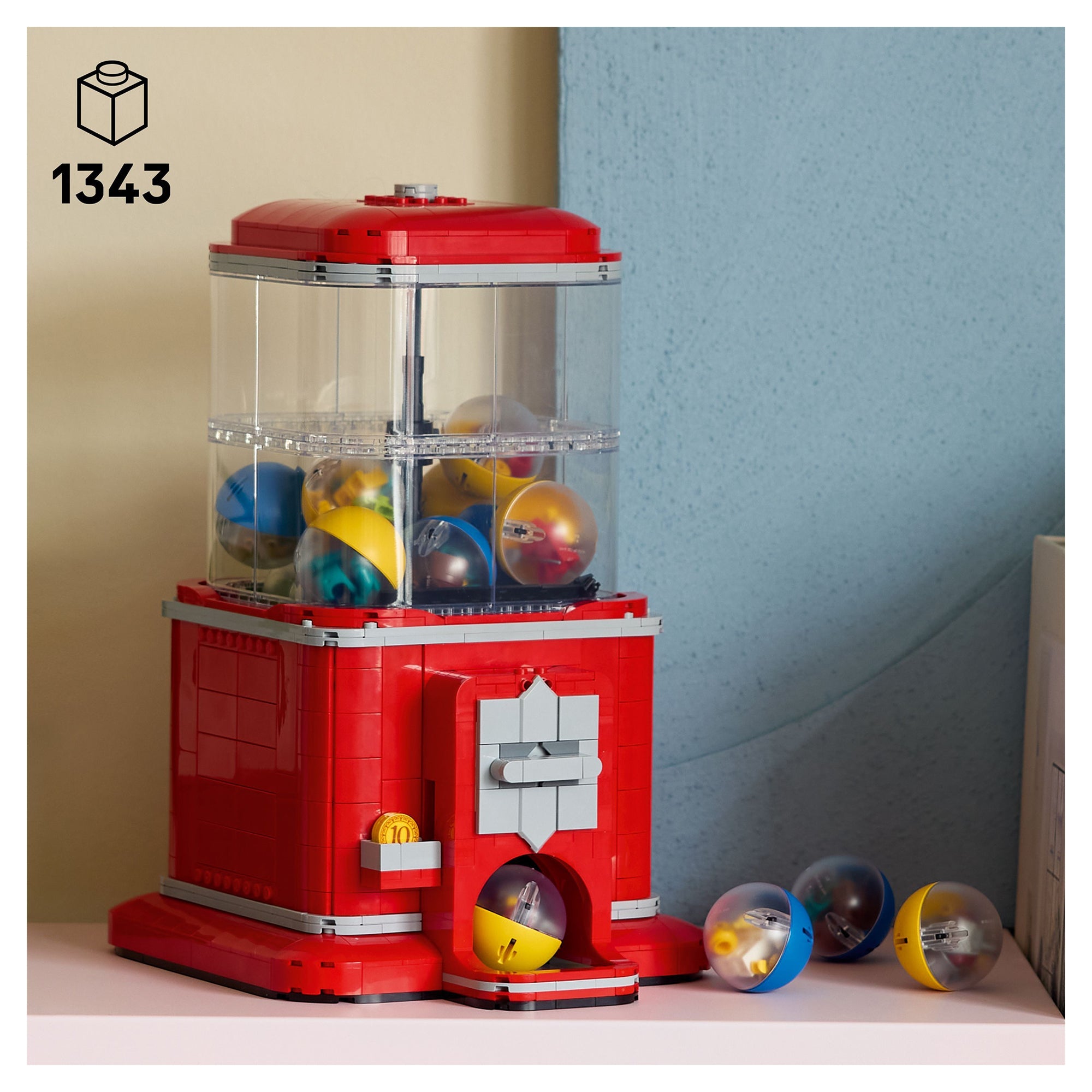 LEGO® Ideas Minifigure Vending Machine 21358 Capsule - Image 2