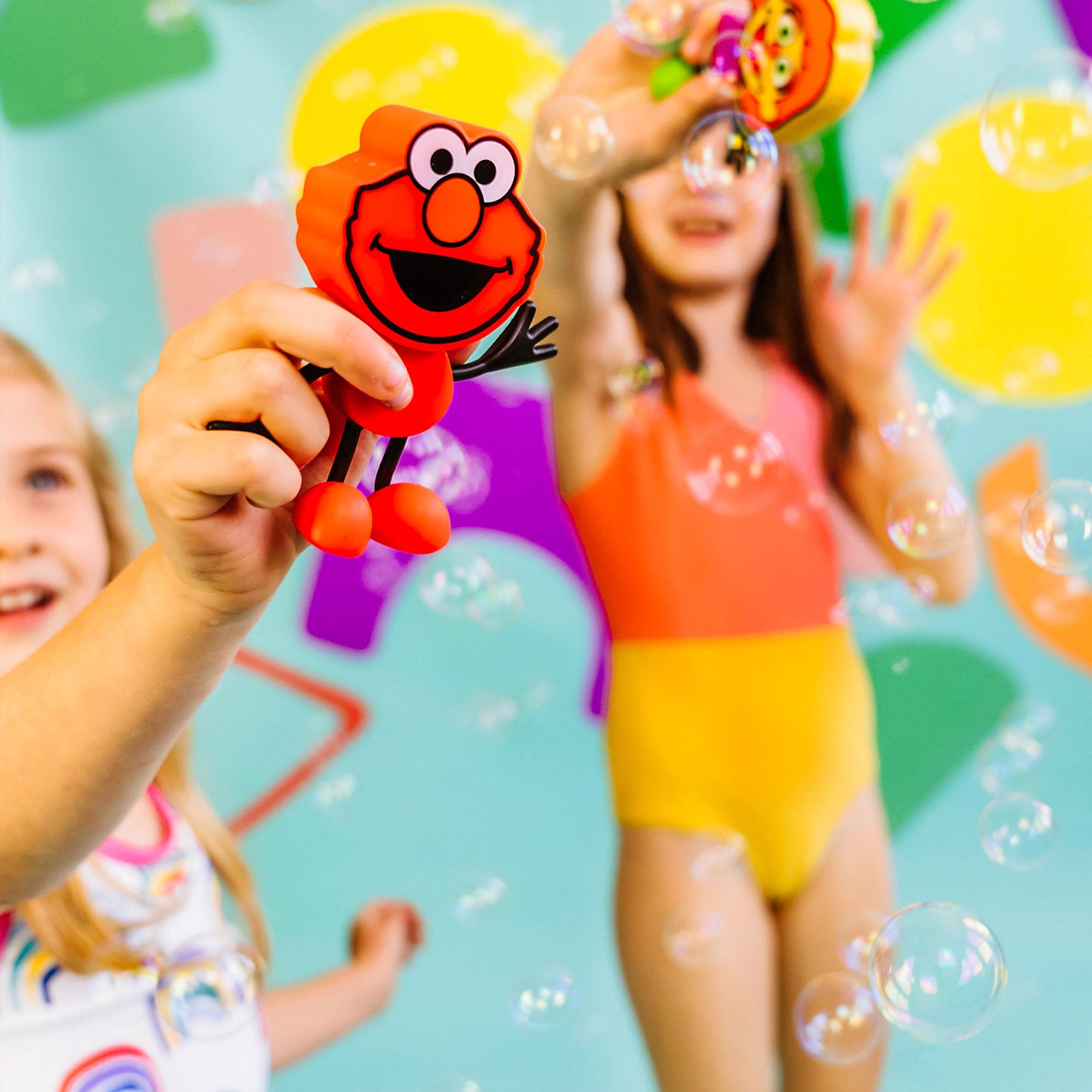 Glo Pals - Elmo ENGLISH ONLY - Image 2
