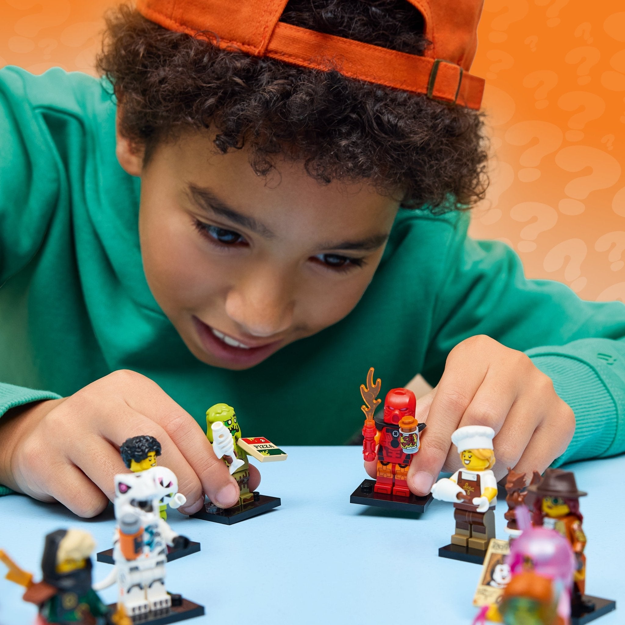 LEGO® Minifigures Series 29 Party Favors 71052 Cup - Image 6