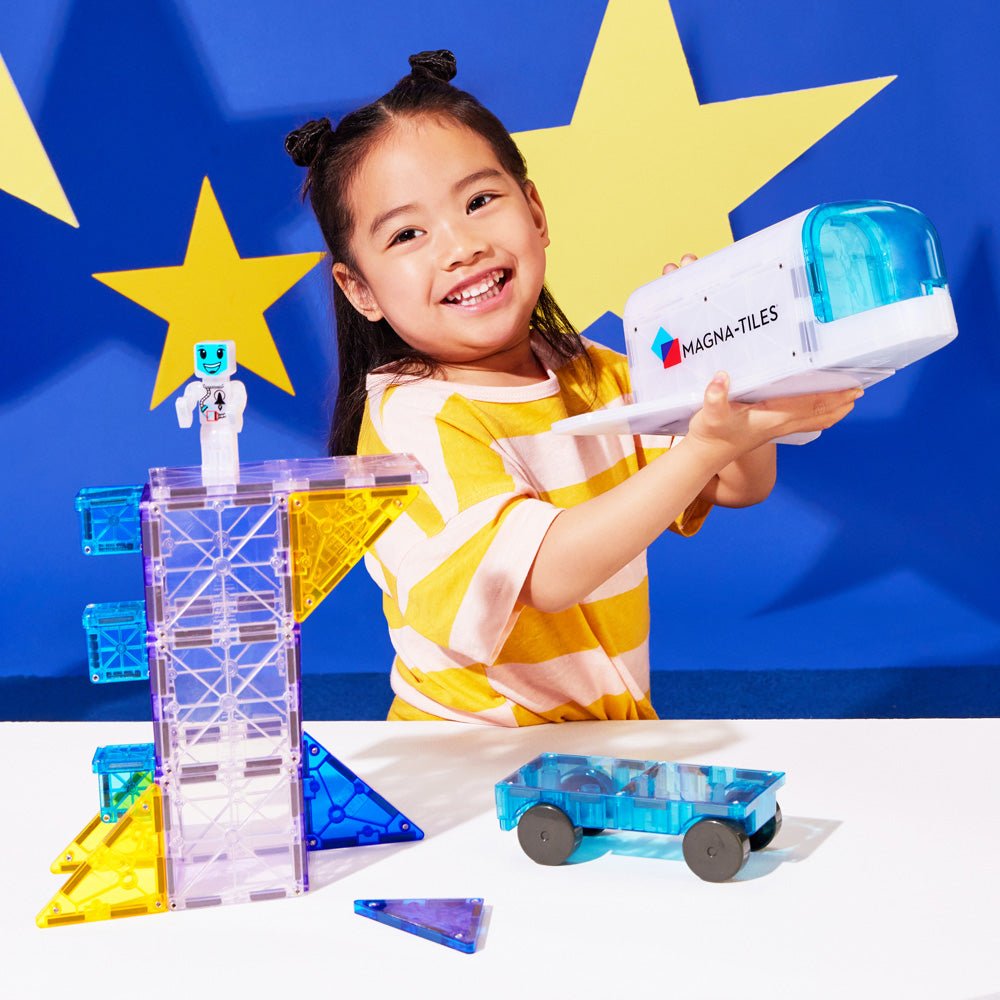 MAGNA-TILES® Space 32-Piece Construction Set Capsule - Image 7