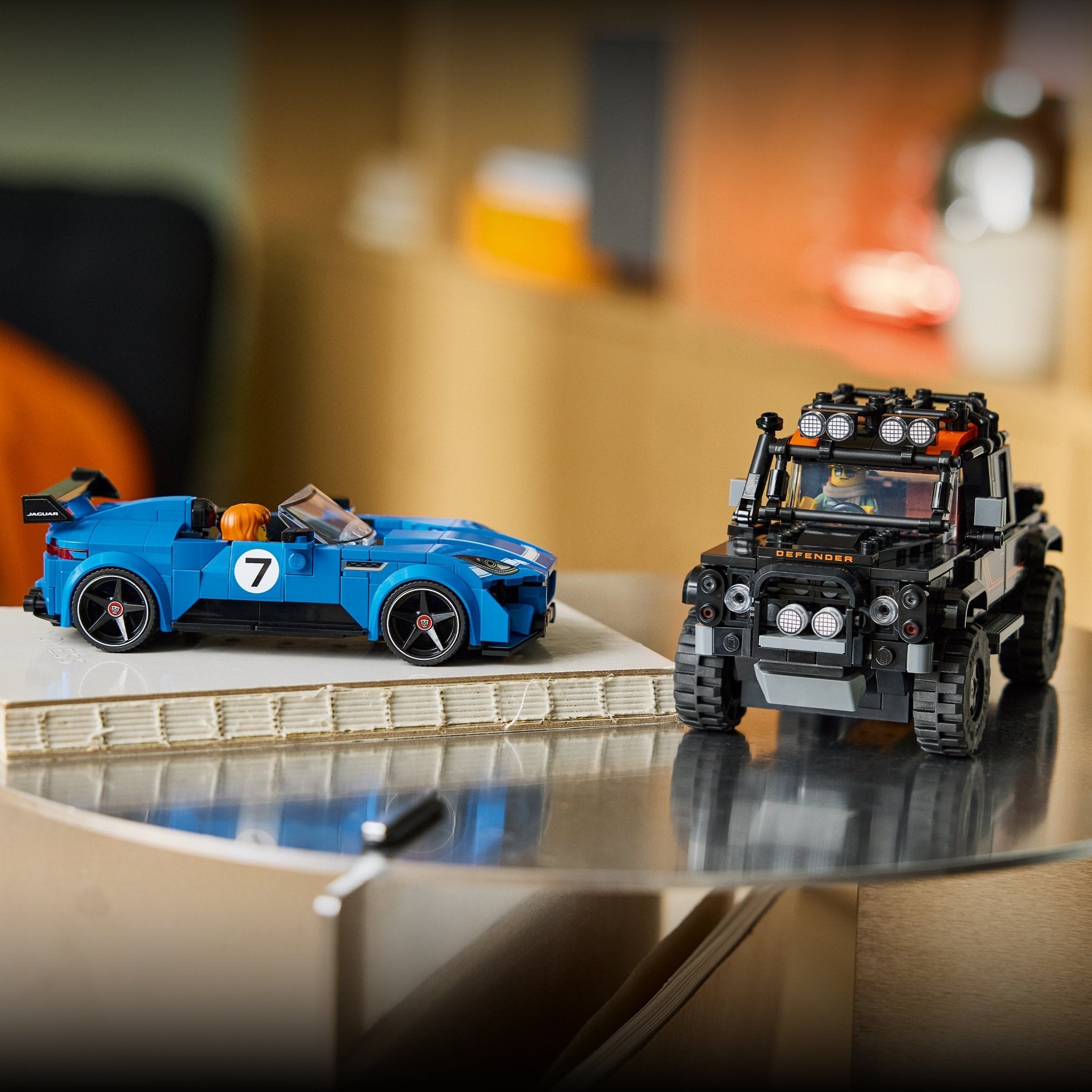 LEGO® Speed Champions Jaguar Project 7 & Land Rover Defender 77264 Toy - Image 5
