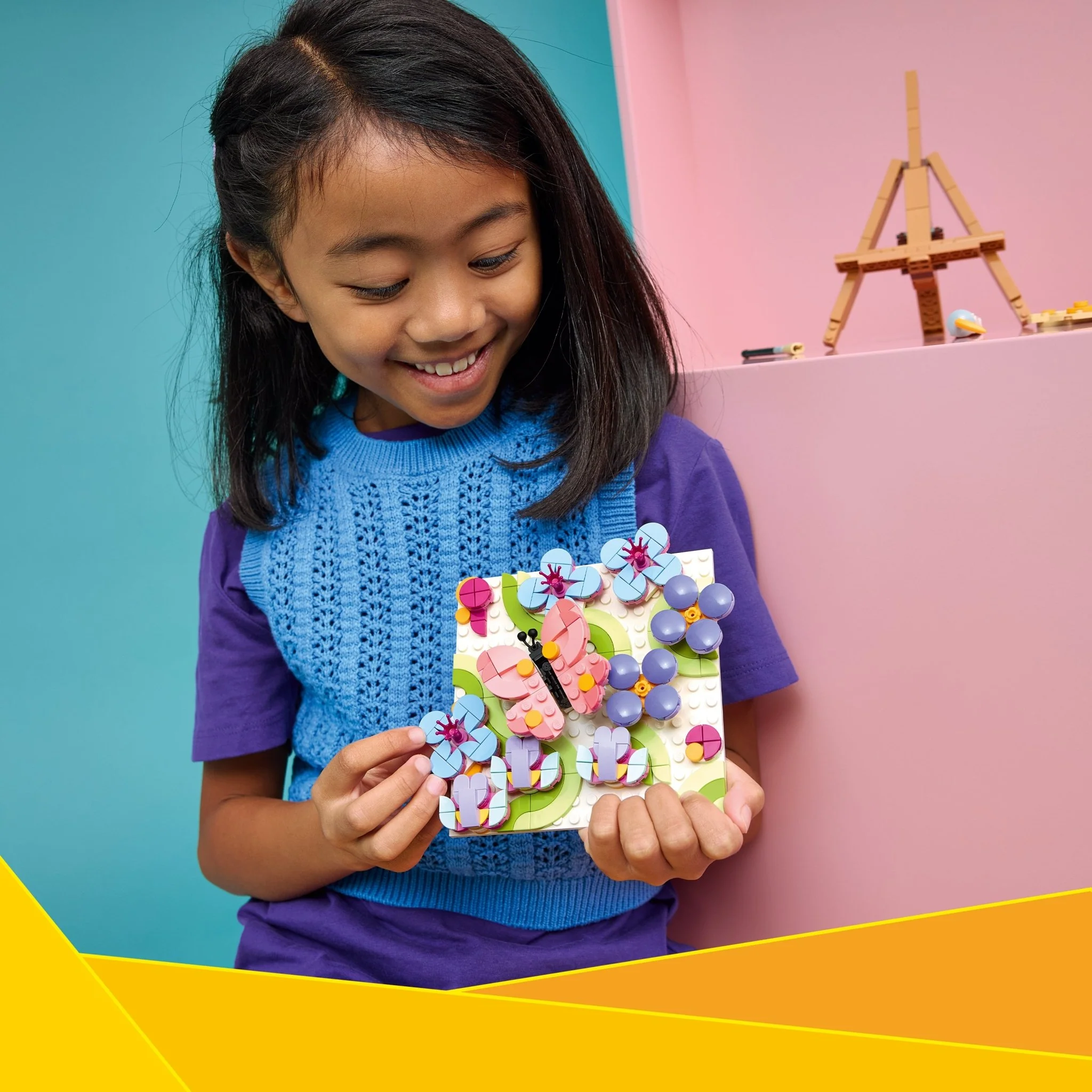 LEGO® Creator 3 in 1 Floral Art Decor Painting 31390 Toy - Image 2